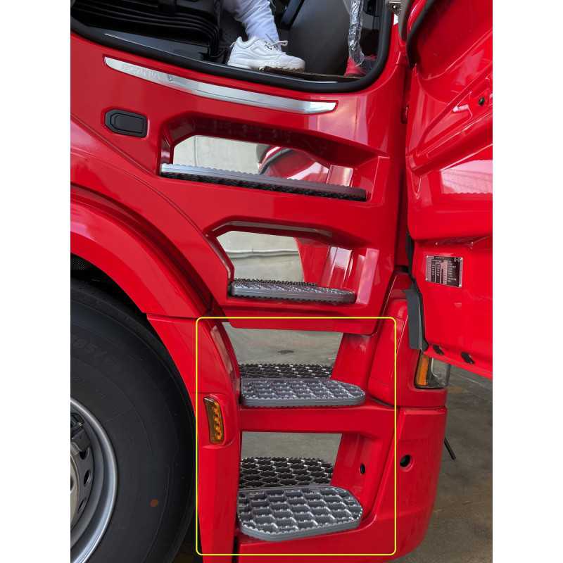 INNER LINING FOR CLIMBING PLATFORMS 4 PCS SCANIA NEW GENERATION