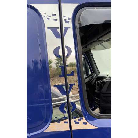 KIT PLACCHETTE INOX PORTIERA IN 4 PZ VOLVO FH3