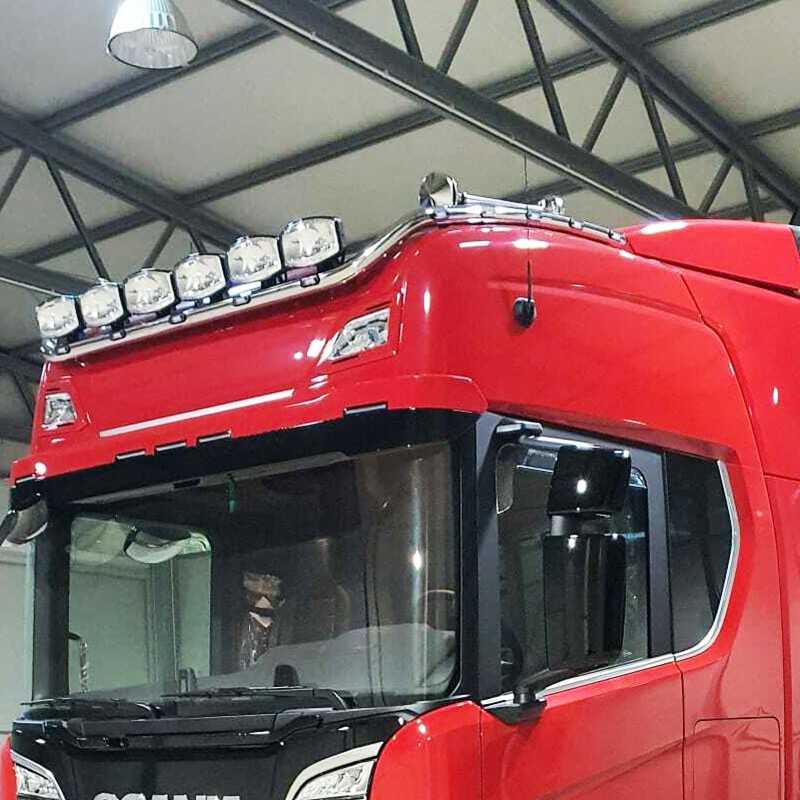 SHORT ROOF HEADLIGHT BRACKET SCANIA S