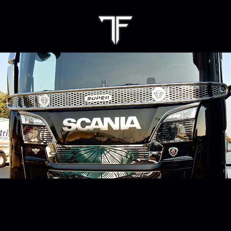 CUSTOMISABLE WIPER GRILLE WITH LOGOS AND LETTERING SCANIA S